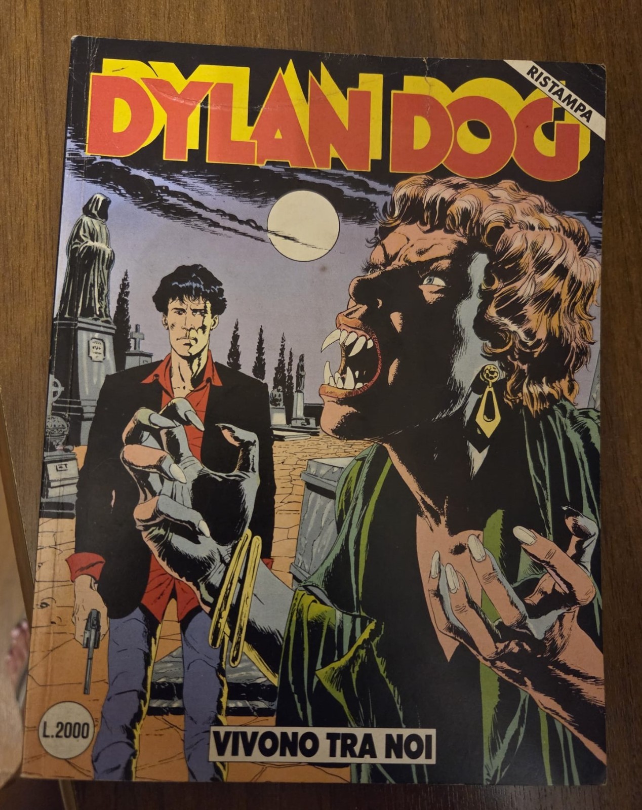 Dylan Dog n.13 Vivono tra noi