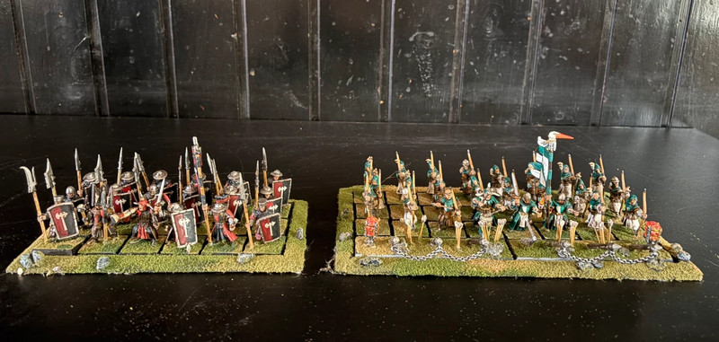 Warhammer Bretonnia Regimenten – 24 Bowmen & 18 Men-at-Arms