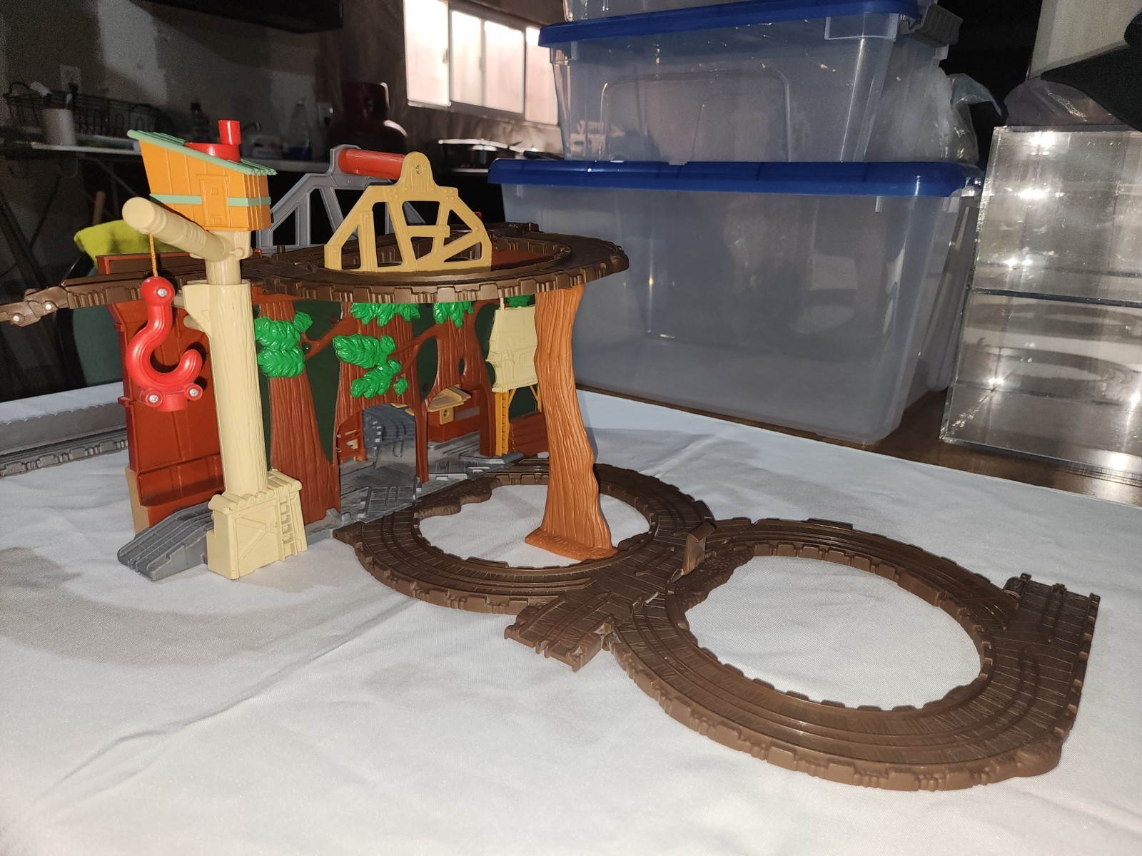 THOMAS & FRIENDS TAKE n'PLAY RESCUE FROM MISTY ISLAND WOBBLY BRIDGE PLAYSET 2009