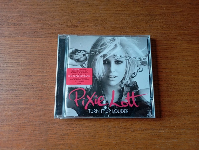 Pixie Lott Turn It Up Louder CD