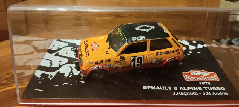 Modello Renault 5 rally scala 1:43 perfetto in teca