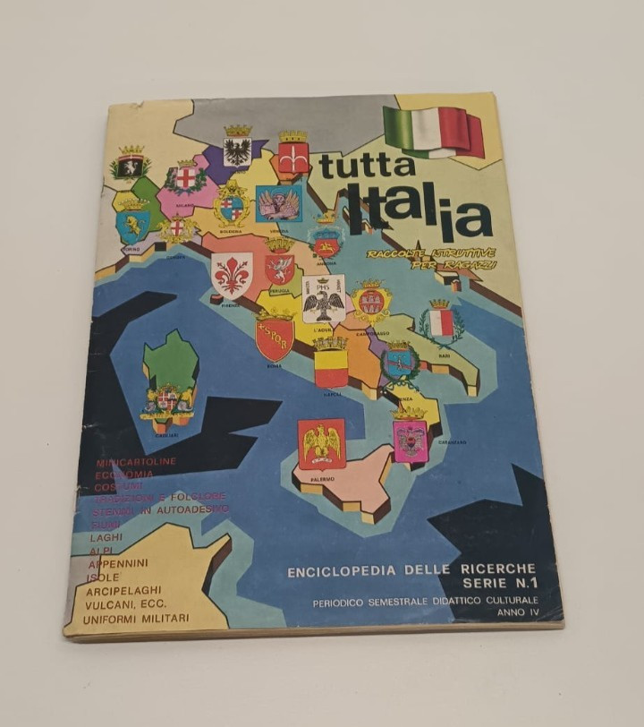 ALBUM FIGURINE TUTTA ITALIA - SERIE N. 1 ANNO IV ED. FOL     276 FIG