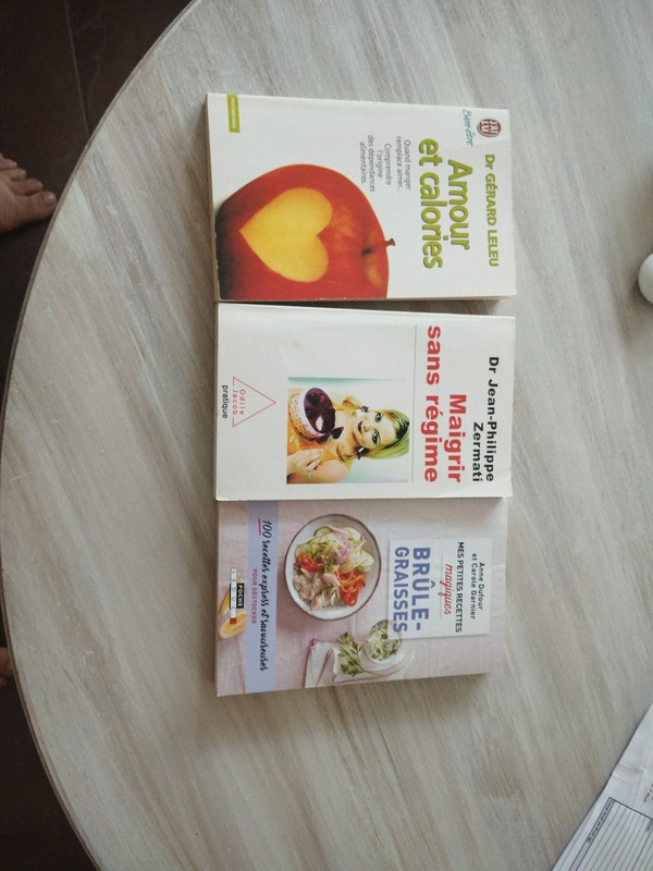 1 livre +2 offerts