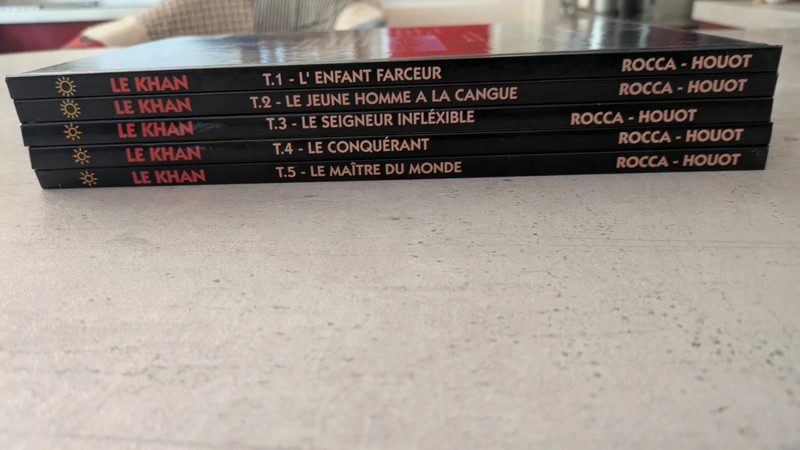 Intégrale 5 tomes "Le khan"