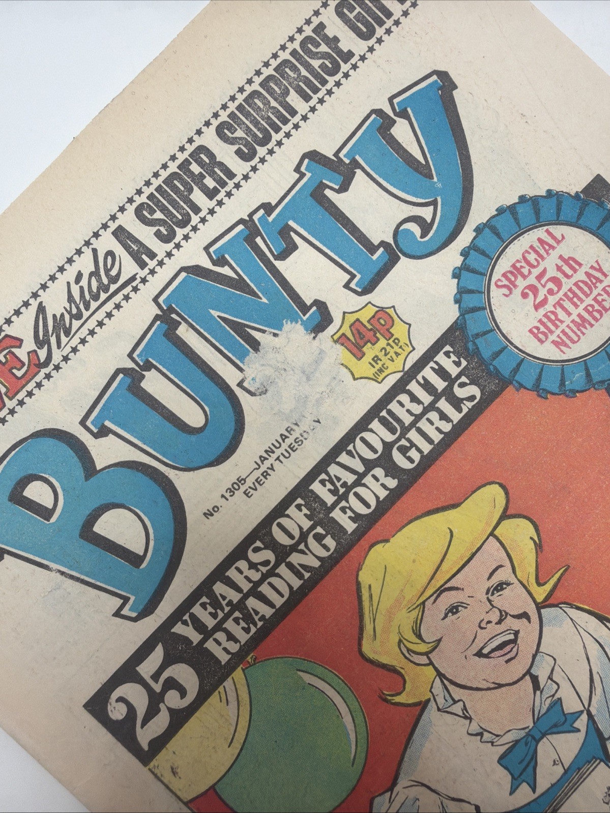 BUNTY COMIC - 25th Birthday Issue  #1305 January 15th 1983  Vintage 80s UK Comic
