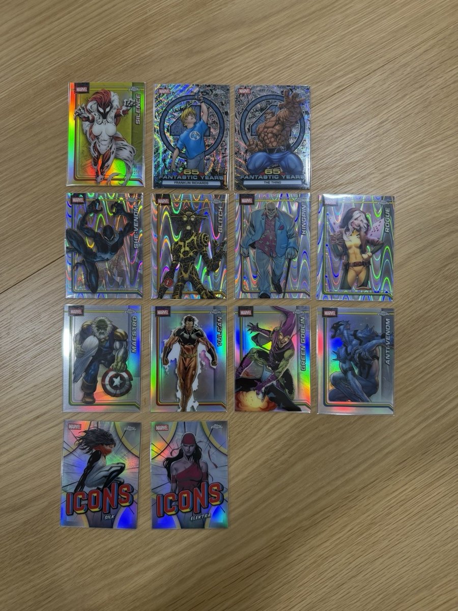 Topps Marvel Chrome 2026 Bundle Lot Numbered, Raywave Refractor Fantastic years
