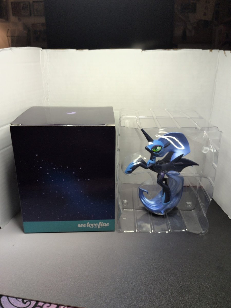 Statua in vinile Mighty Fine My Little Pony Nightmare Moon edizione limitata senza moneta