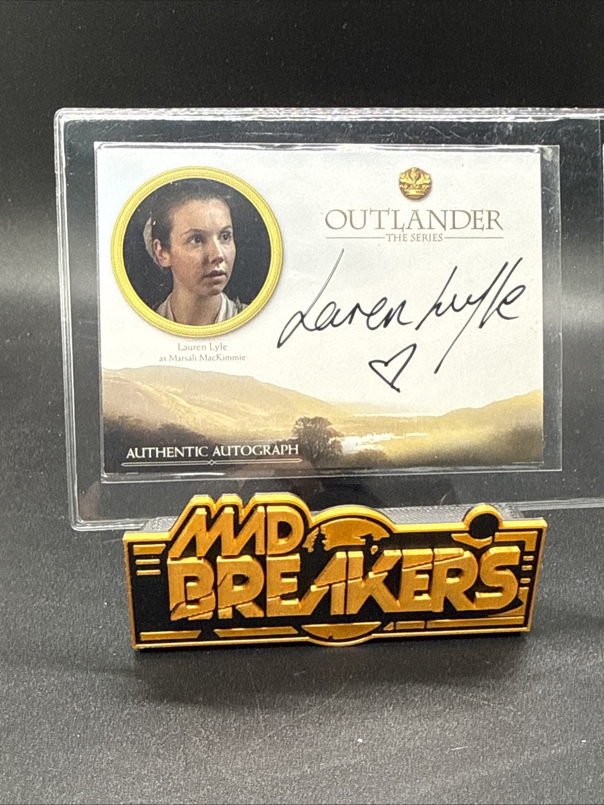 2019 Cryptozoic Outlander season 3 autograph Lauren Lyle as Marsali MacKimmie LL