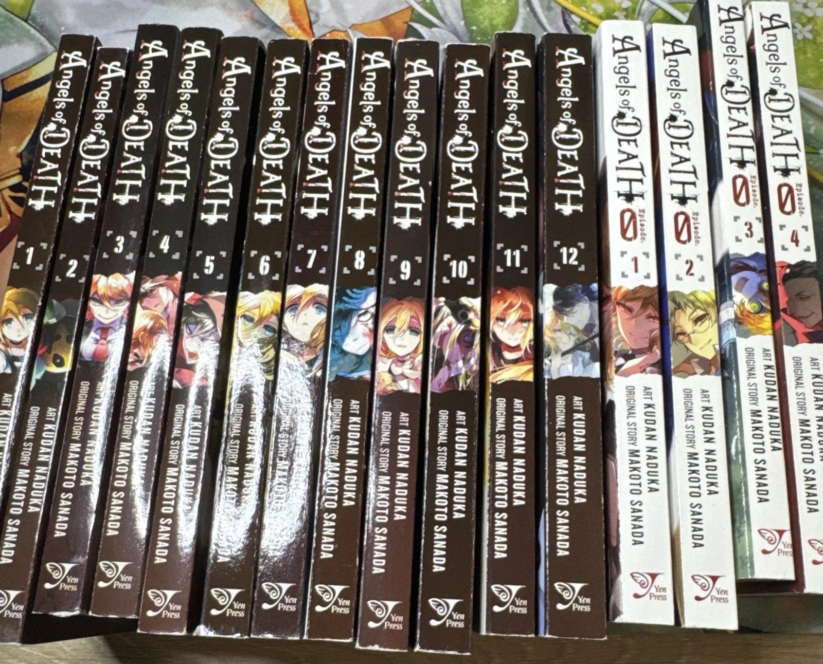 Angels Of Death Manga Vol 1-12 Set Completo Versione Inglese più Prequel Serie 1-5