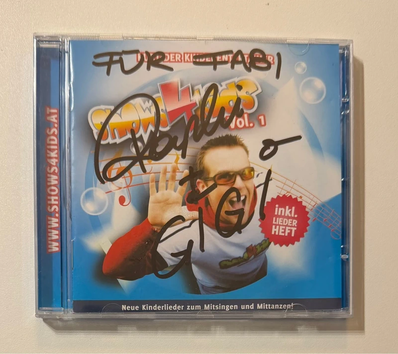 Show4Kids Vol. 1 – Kinderlieder-CD mit Unterschrift