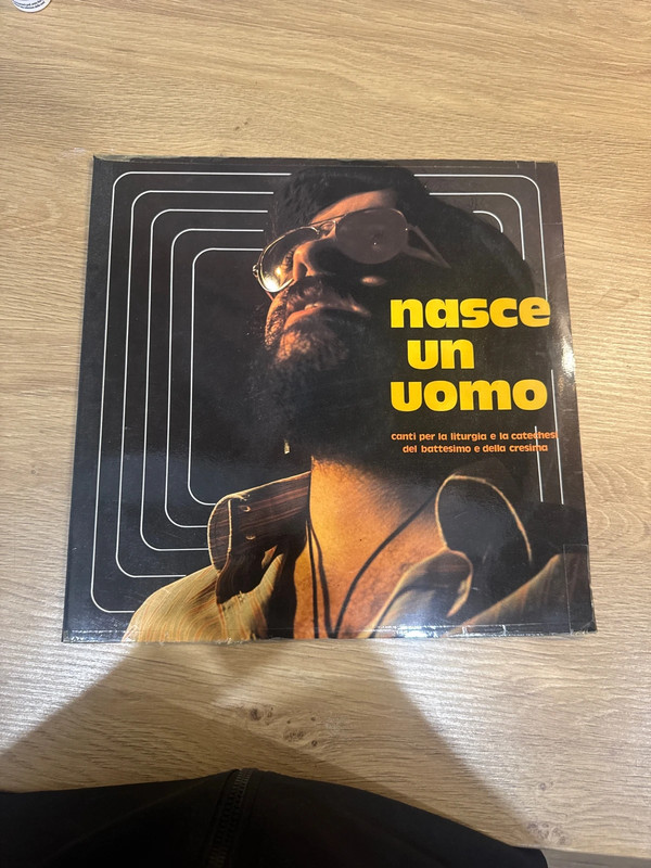 Vinile nasce un uomo