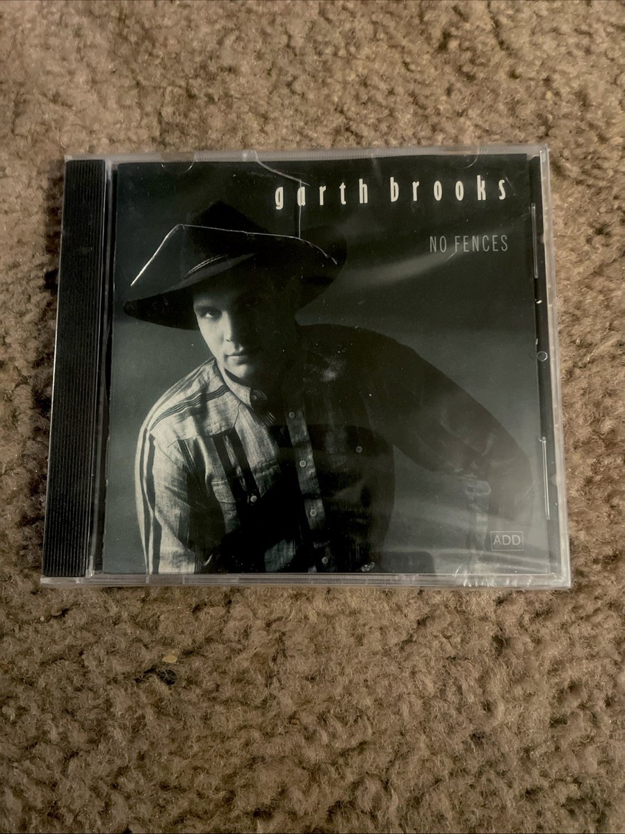 Garth Brooks – No Fences CD 1990  Capitol Nashville  Brand New!