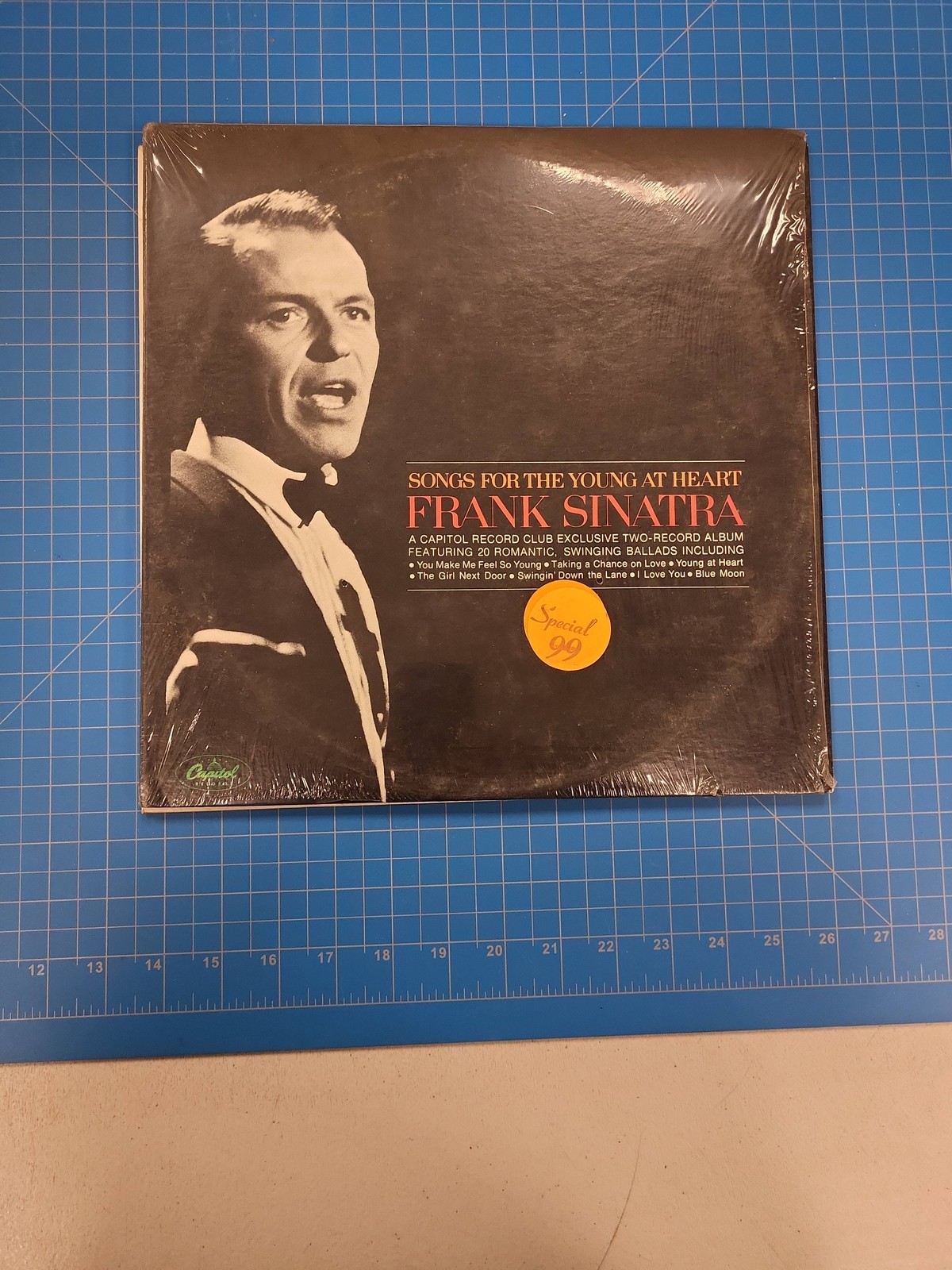 Frank Sinatra Songs For Young At Heart Vinyl LP Capitol Records DOBO-91261 Album