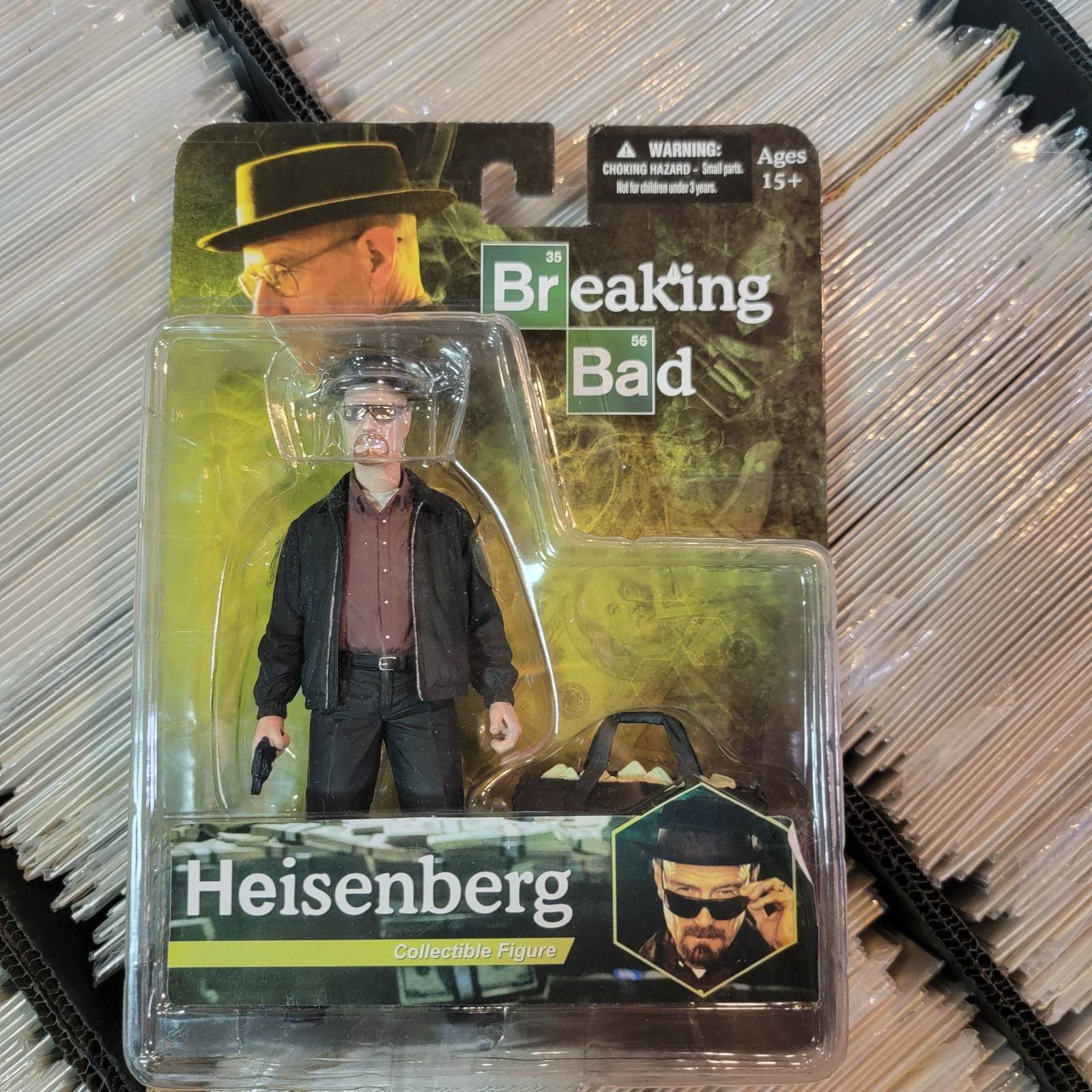 Modellino Breaking Bad Heisenberg Walter White Mezco 2014