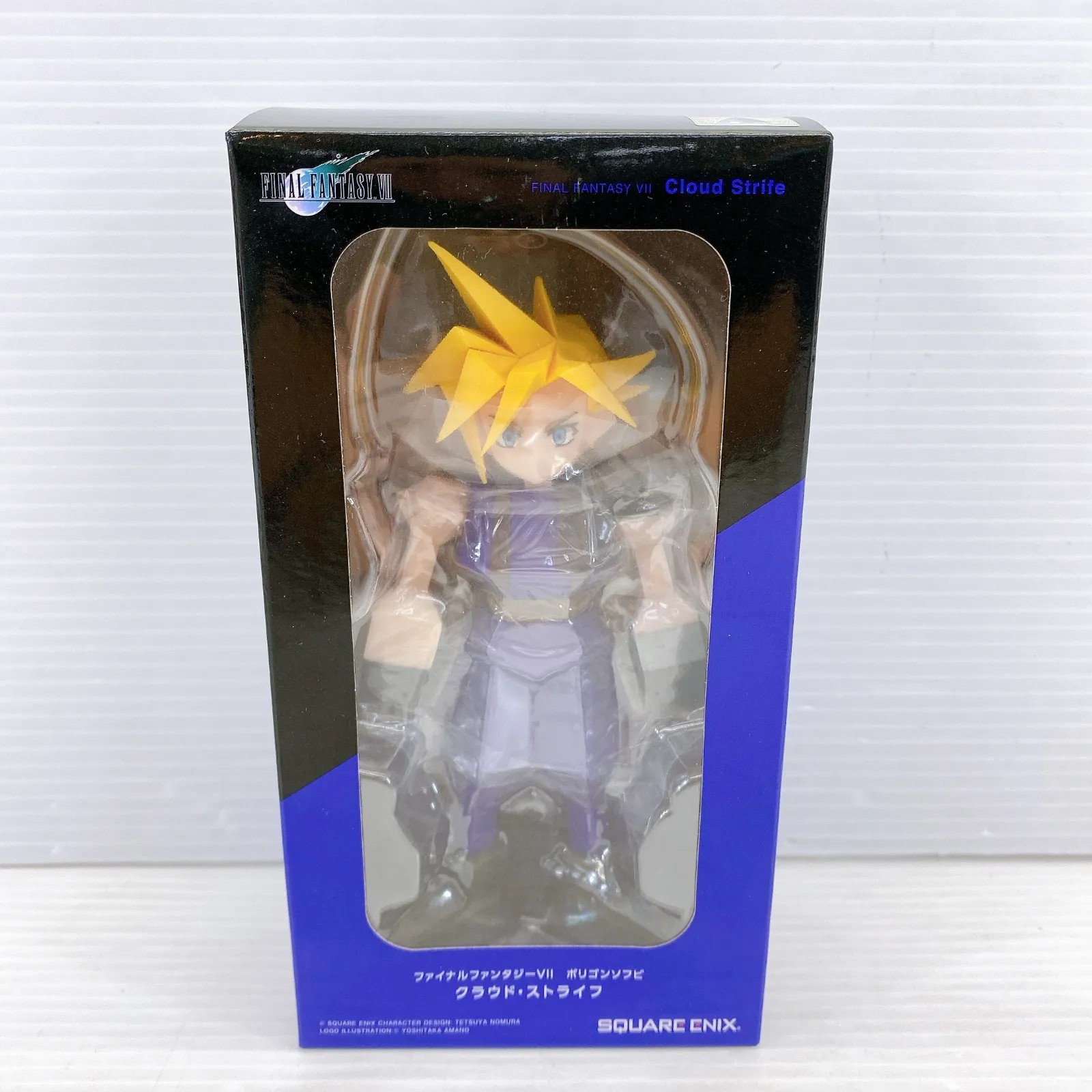 ■ SQUARE ENIX Final Fantasy VII Cloud Strife Polygon Figura in vinile morbido (non aperto