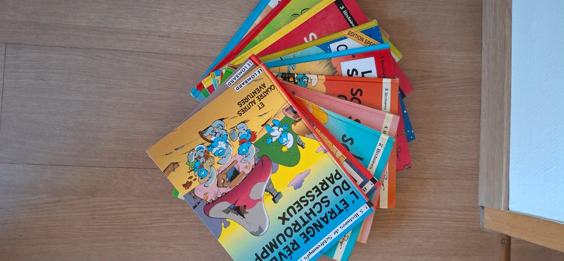 Lot de 10 BD schtroumpfs