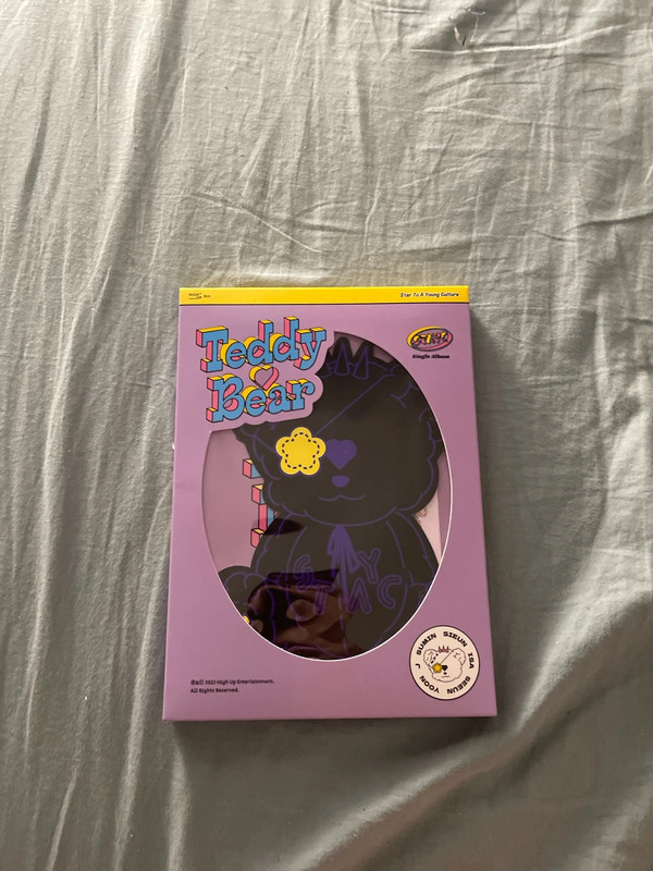 Album STAYC