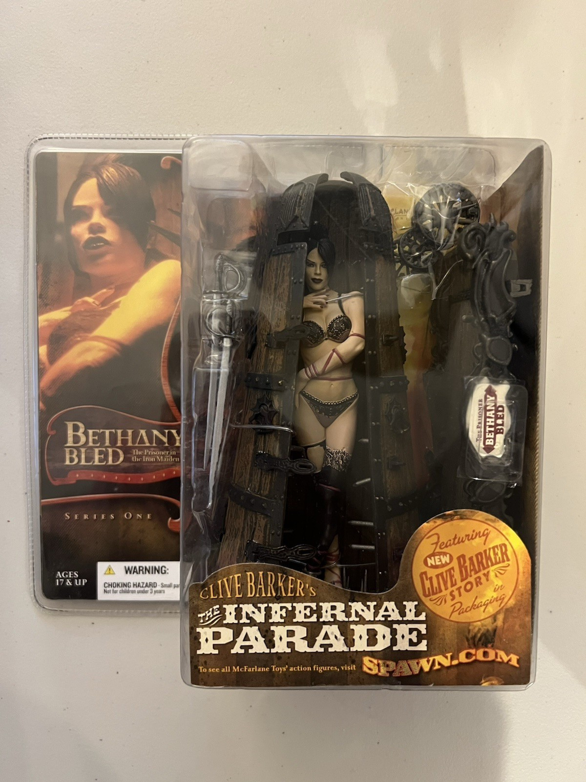 MCFARLANE TOYS CLIVE BARKER'S INFERNAL PARADE BETHANY BLED ACTION FIGURE SIGILLATO