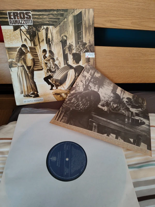 vinilo "En ciertos momentos" Eros Ramazzotti (ver + vinilos en armario)