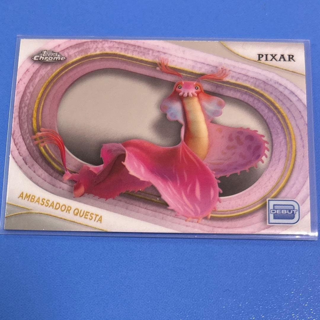Carta Disney Helio Cuesta Topps #134