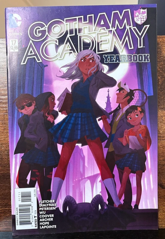 Gotham Academy #17 regular cover (DC Comics)