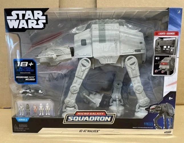 Star Wars Micro Galaxy Squadron AT-AT Imperial Walker con luci e suoni.  Nuovo con scatola