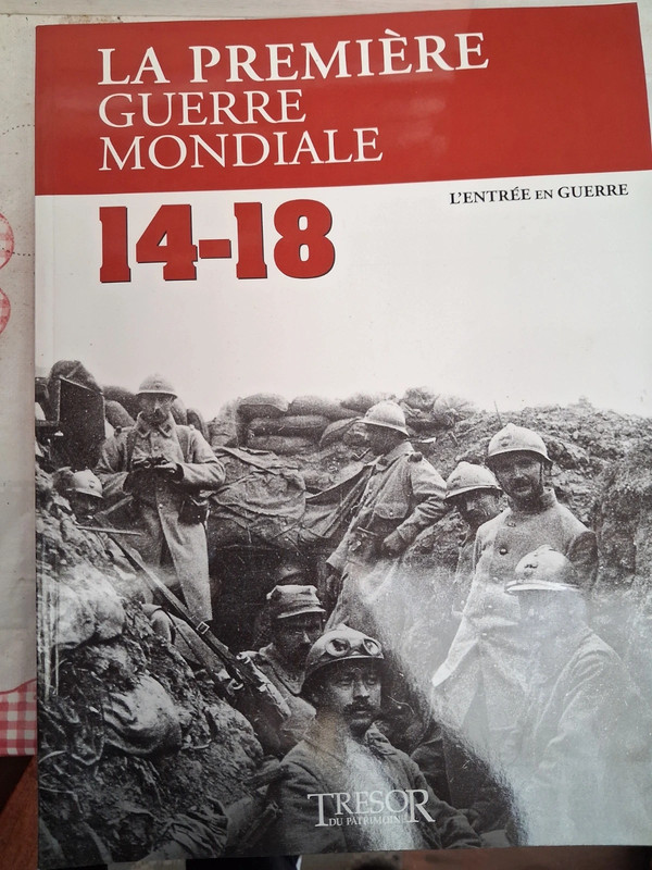 Lot de 2 Livres – La Premi��re Guerre mondiale 14-18