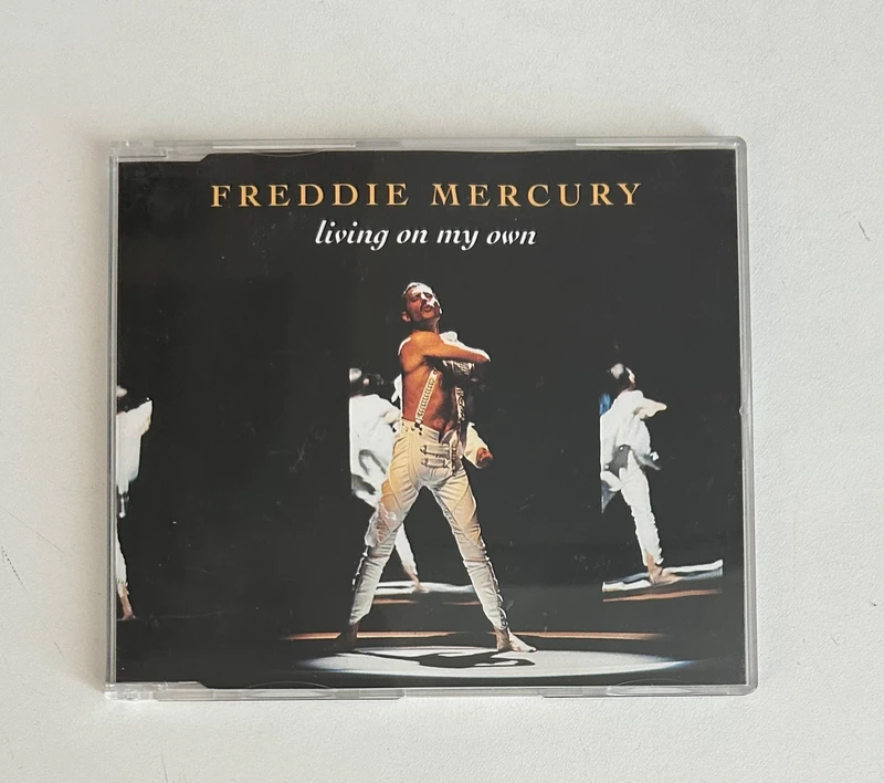 Freddie Mercury Living on my own cd single Queen
