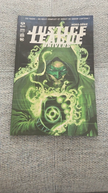 Magasine comics Justice leagues univers