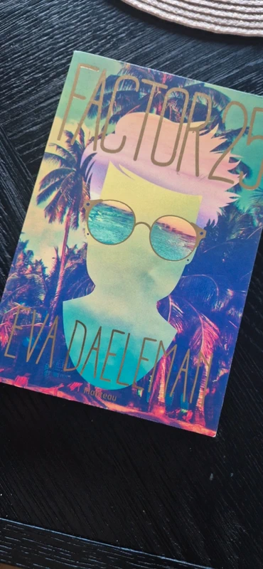 Factor 25 - Eva Daeleman