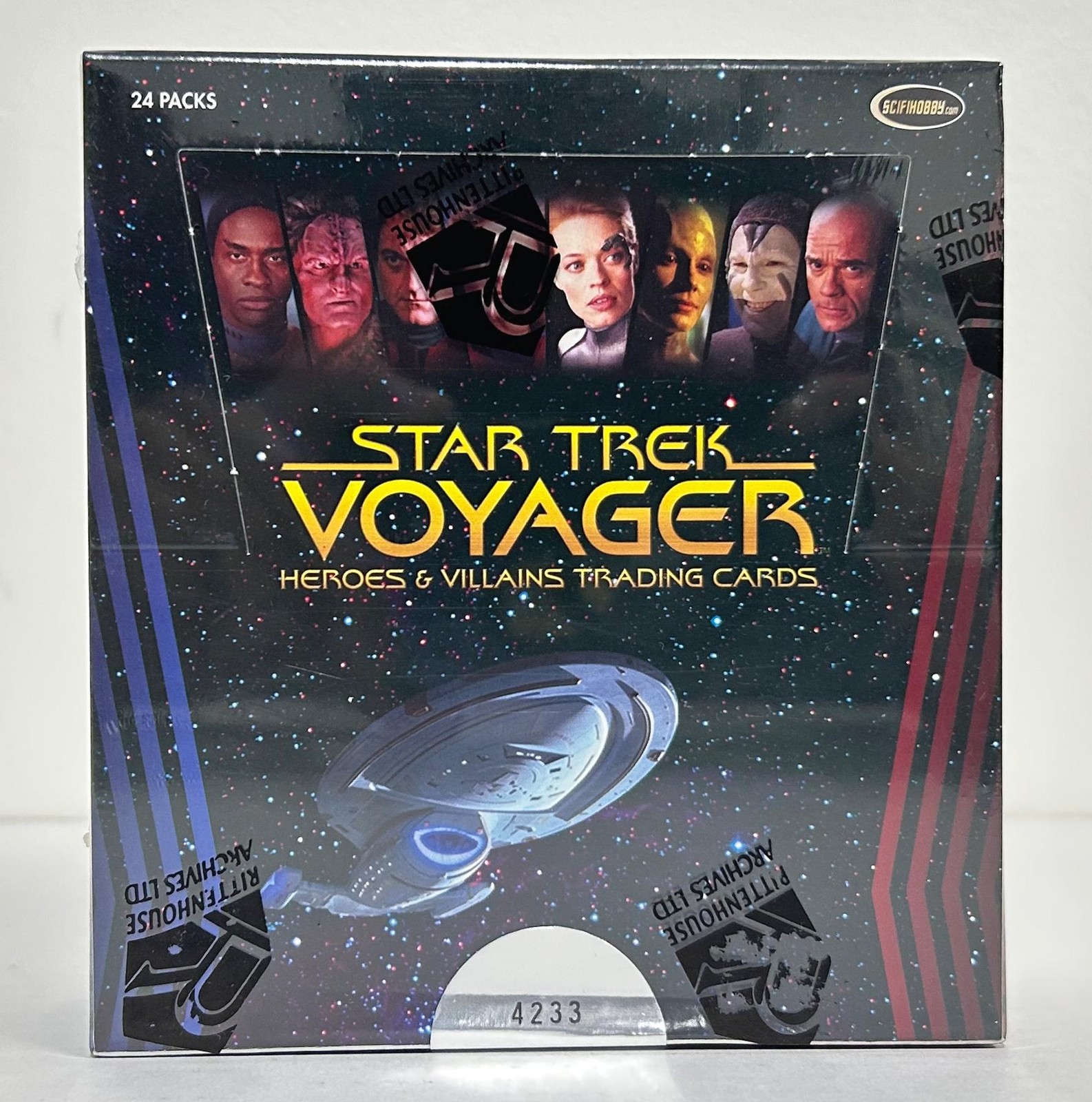 Star Trek: Voyager Heroes & Villains Box (2015 Renon)