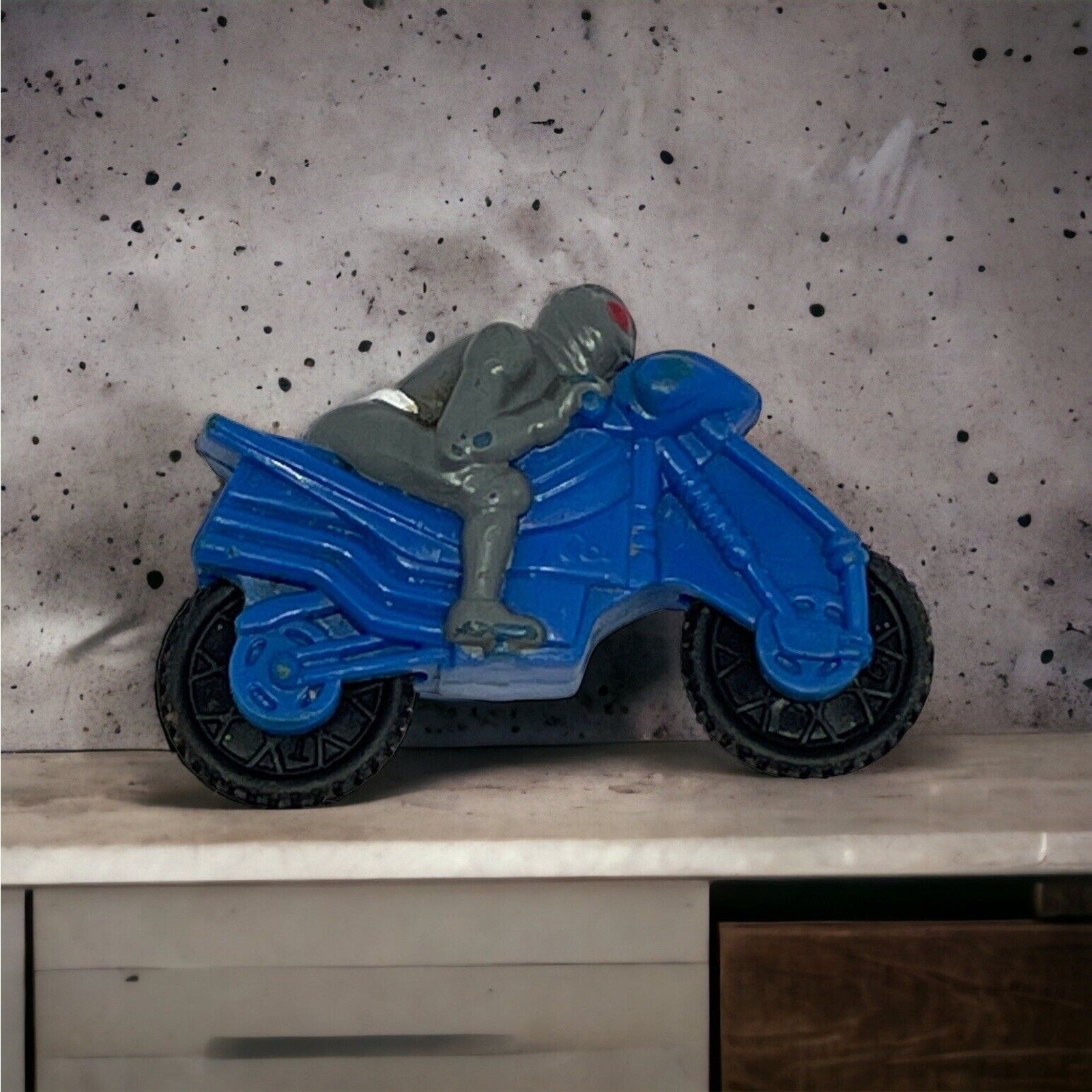 Saban Applause Masked Rider Magno Motorcycle 1996 Blue 2" Figure RARE