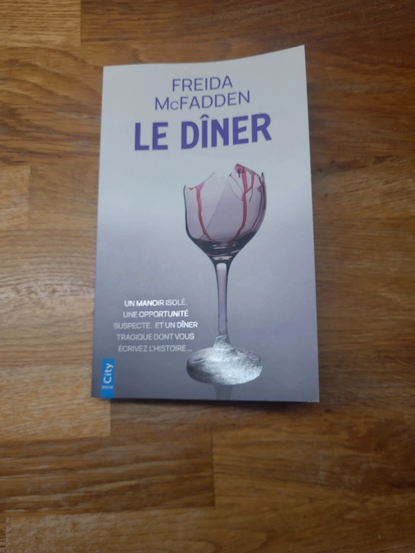 Le dîner de Freida mcfadden