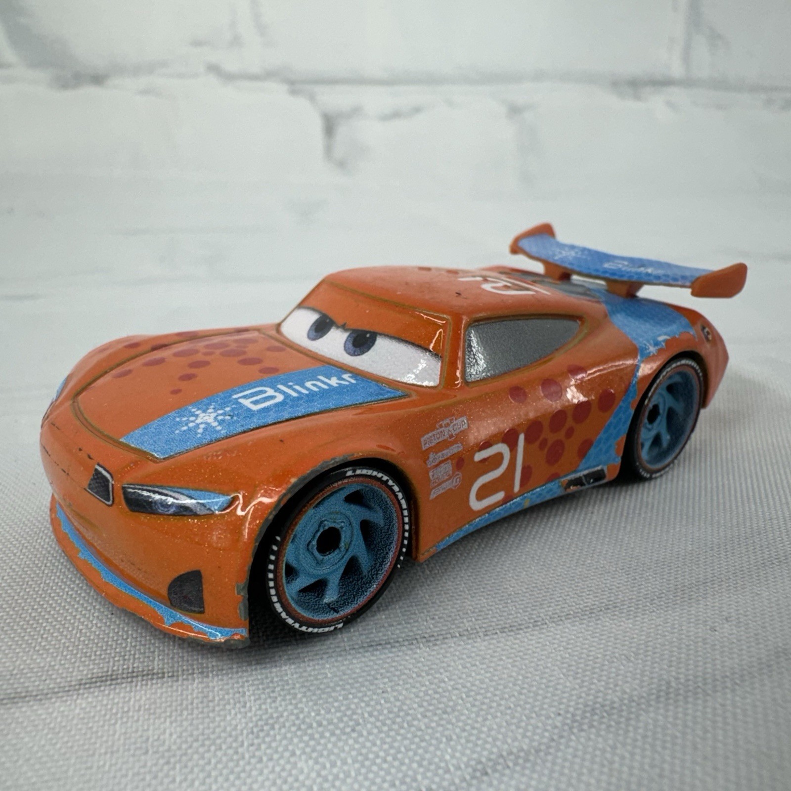 Disney Pixar Cars 3 Ryan “Inside” Laney #21  Blinkr Next Gen 7 Mattel