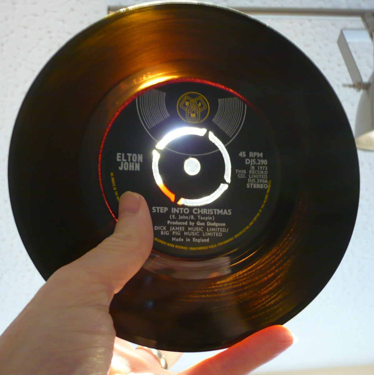Elton John Step Into Christmas 7" Vinyl UK 1973 DJM 1st Press Translucent Single