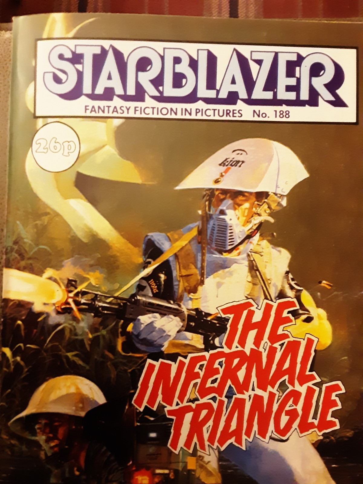 STARBLAZER FANTASY FICTION IN PICTURES COMIC NO 188 "THE INFERNAL TRIANGL"  1987