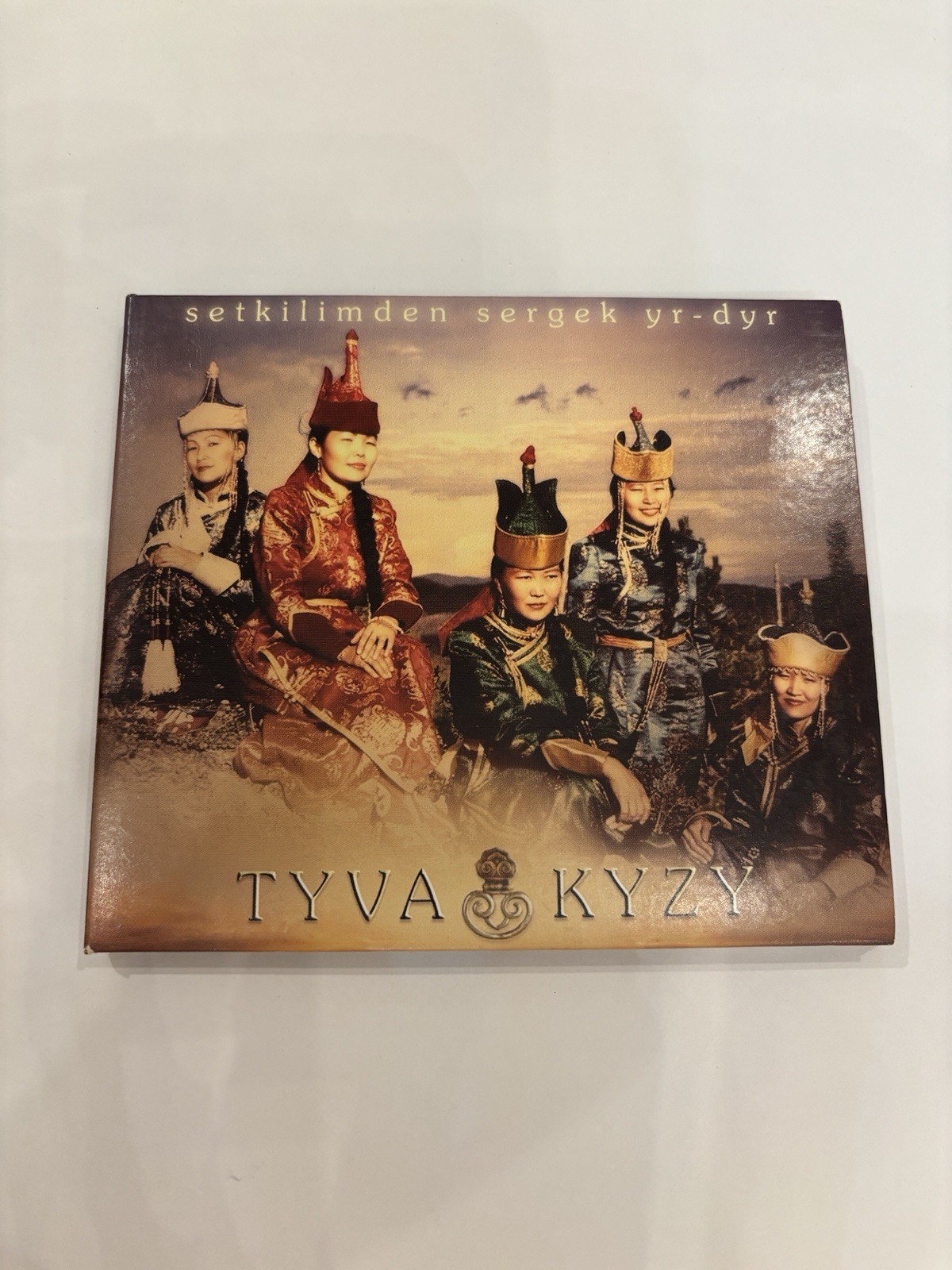 A Cheerful Song From My Soul (Setkilimden Sergek Yr-dyr) CD Tyva Kyzy 2005 READ