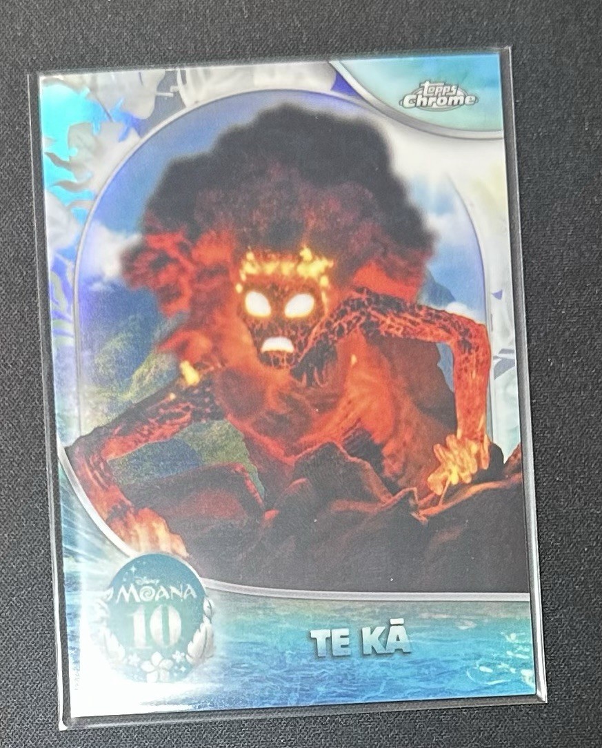 2026 Topps Chrome Disney #MN-9 Te Ka Moana 10° anniversario