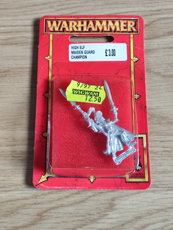 High Elf Maiden Guard Champion 1997 (Unopened Blister)