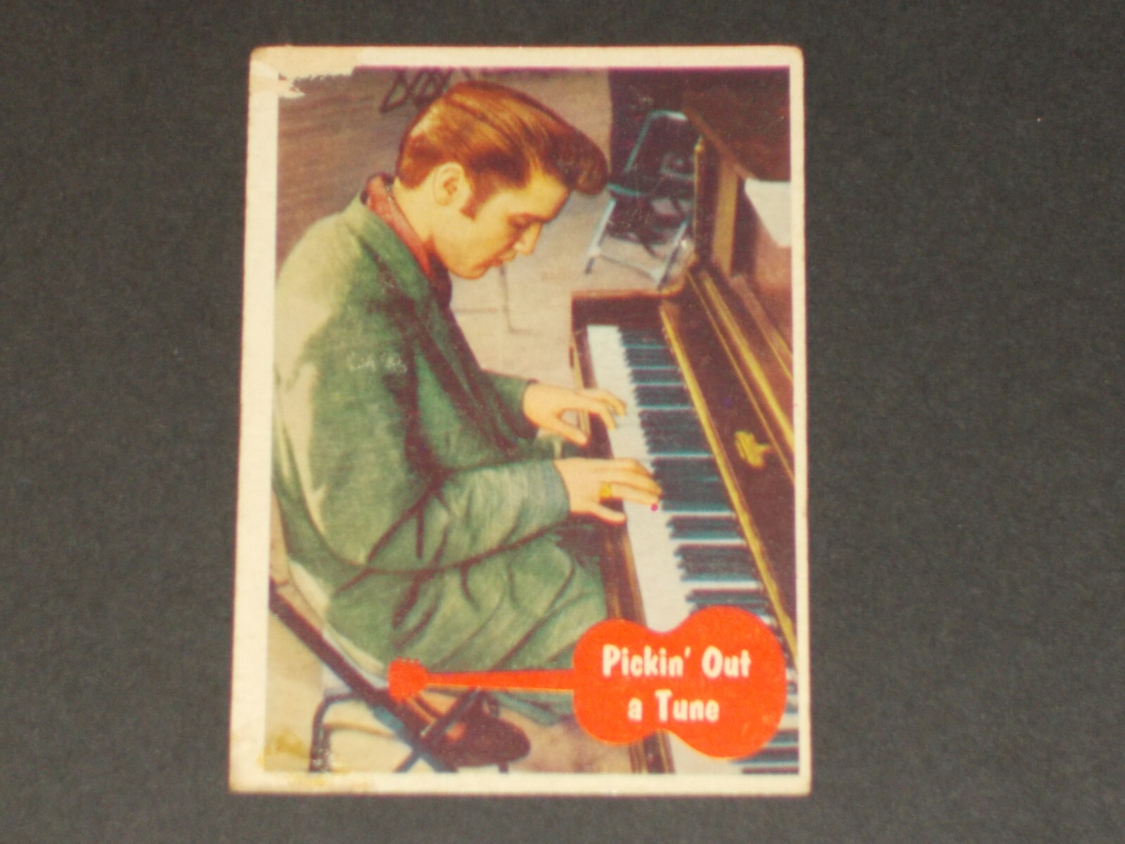 Elvis Presley (R710-1) Topps 1956, #12, MOLTO BELLO FASCINO VISIVO!!!