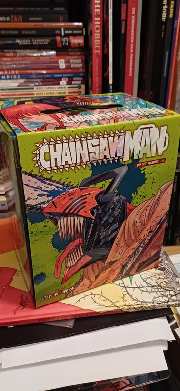 LEGE!! Chainsaw Man Box set! Inclusief poster