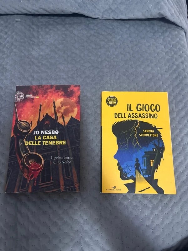 Bundle 2 libri thriller: La casa delle tenebre (Nesbø) + Il gioco dell'assassino