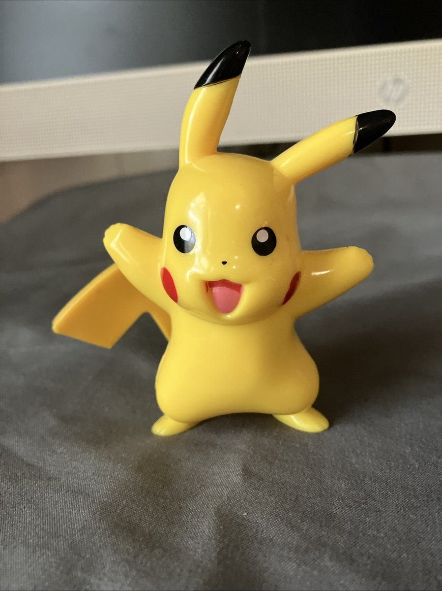 Pokemon Nintendo Pikachu Light Up Cheeks Toy Figure Cake Topper 2013 Not Tested