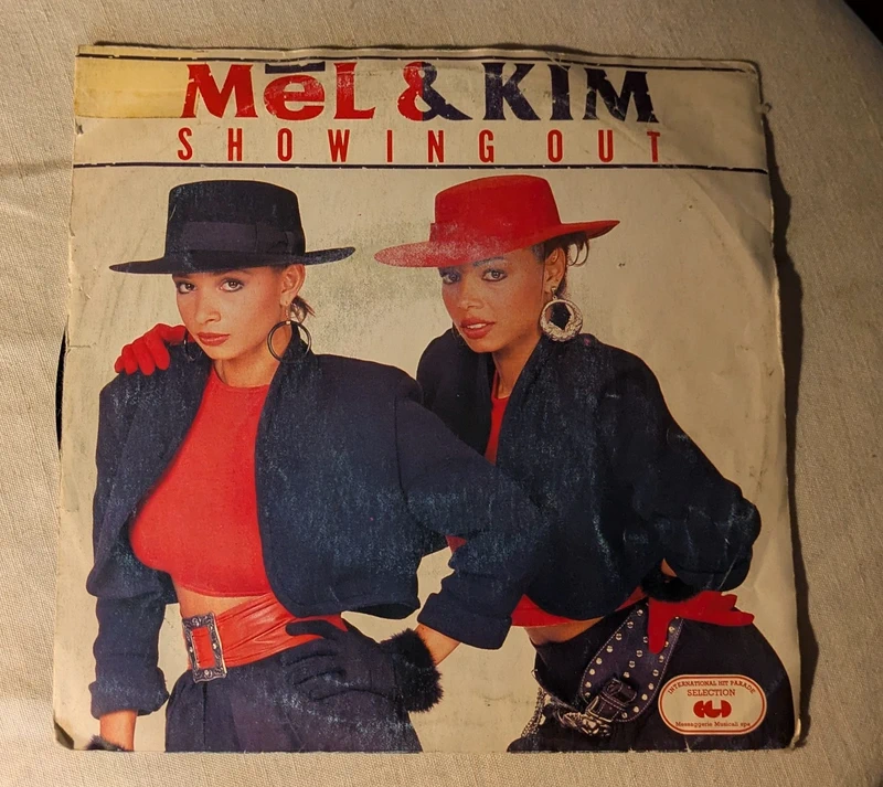 45giri-Mel & Kim-Showing Out / System (House Mix)