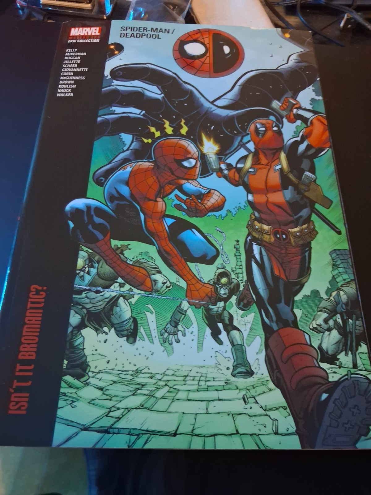 Spider-Man / Deadpool Modern Era Epic Collection #1 (Marvel Comics 2023)