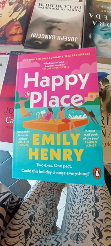 Happy Place - Emily Henry