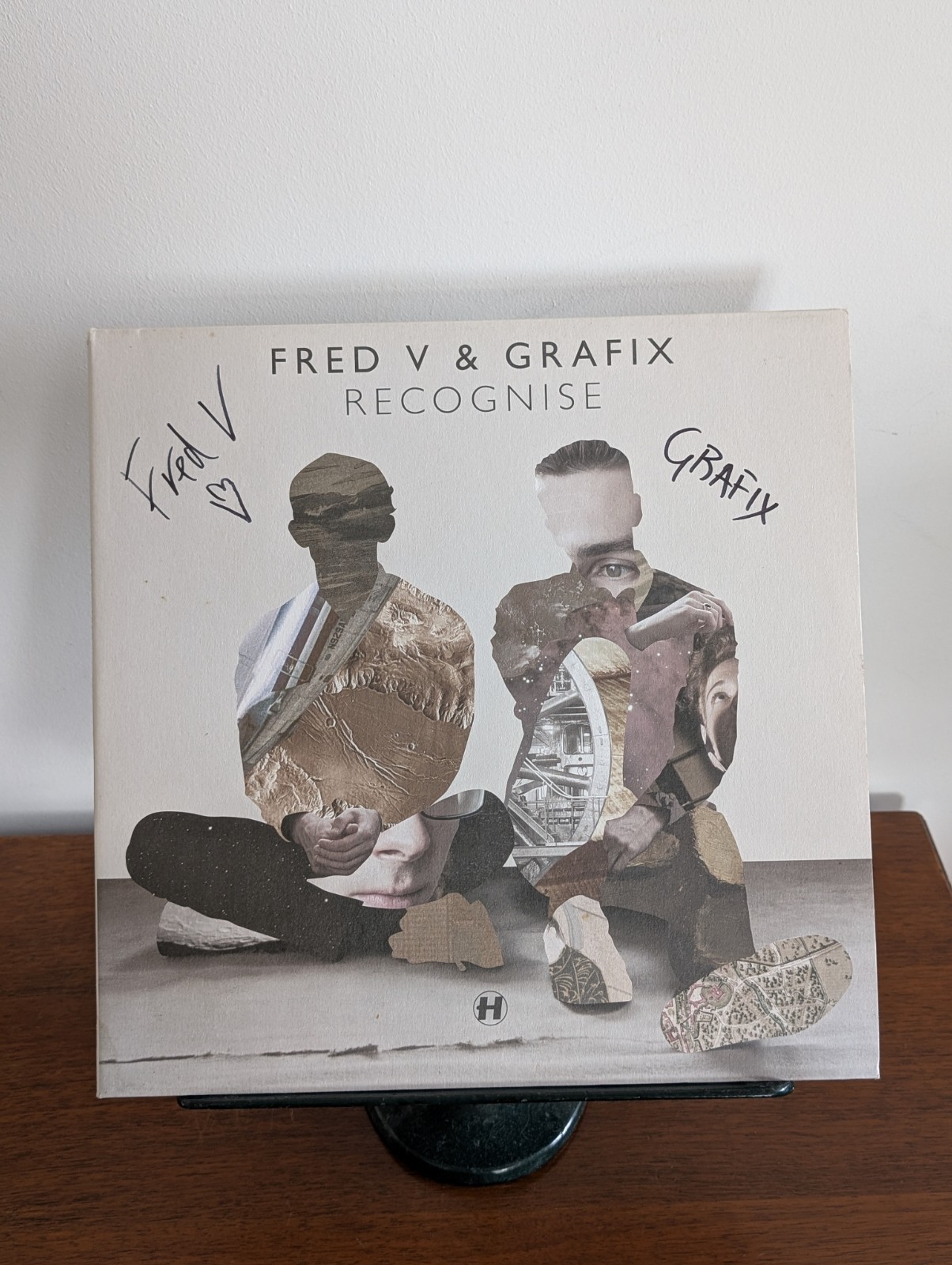 Fred V & Grafix – Recognise 2LP Vinyl Signed Autographed Hospital Records NHS249