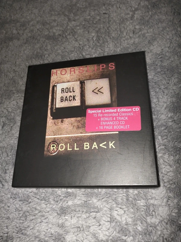 Roll black