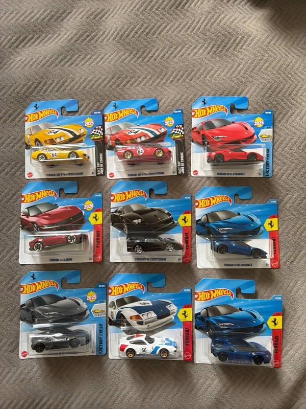 Hot wheels Ferrari différents modèles