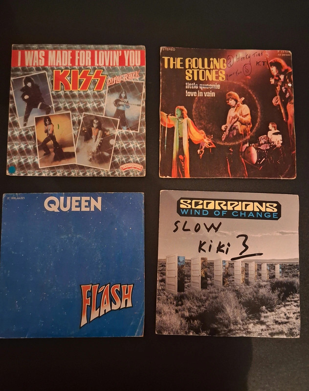 Lot de 4 disques vinyles 45 tours - Rock & Classic